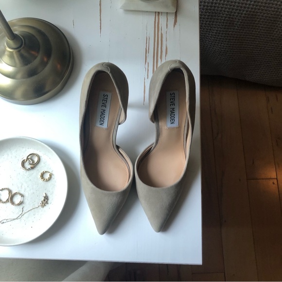 Steve Madden Grey Suede Stilettos - Picture 4 of 13
